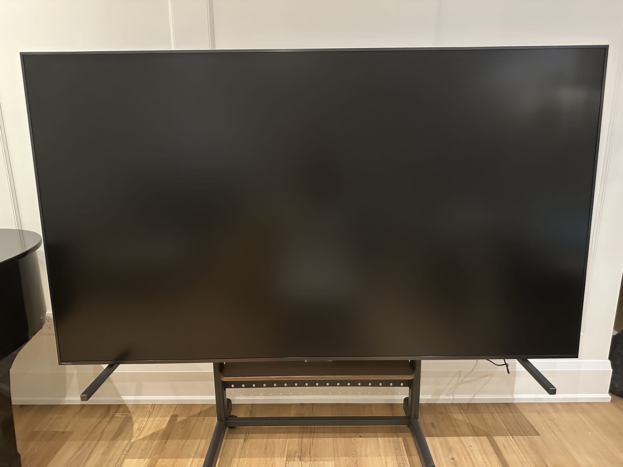 Hisense 98QD5N Review: The $1,698 98-Inch TV Deal That's Rewriting the Large Screen Market. UPDATED: Hands-On Photos and Video